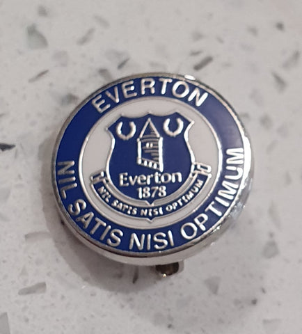 Everton FC Official Round Pin Badge - Blue & White - Nil Satis Nisi Optimum